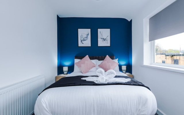 Spacious 3-bed Ideal for Long-term Business