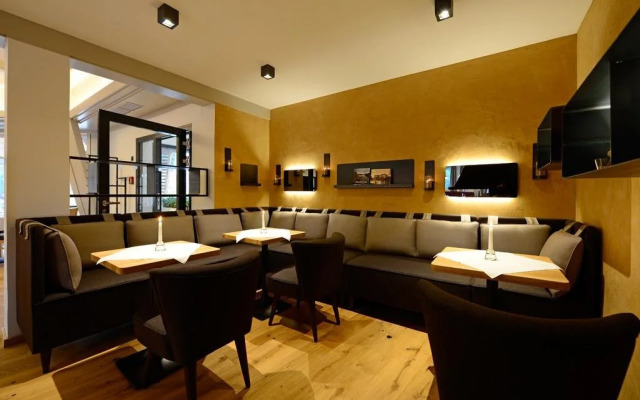Hotel Schwarz Alm