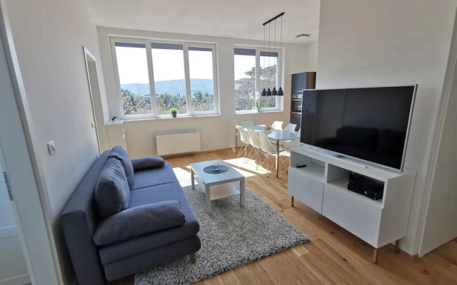 Apartments Egis Koper