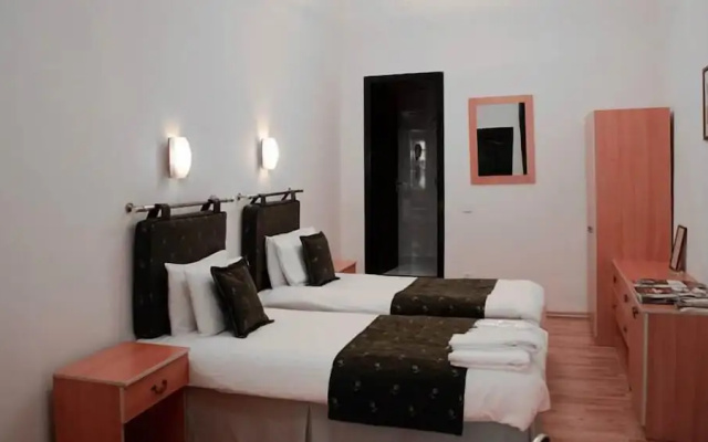 Old City Inn