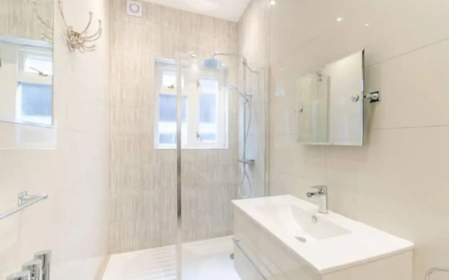 Brondesbury Apartments