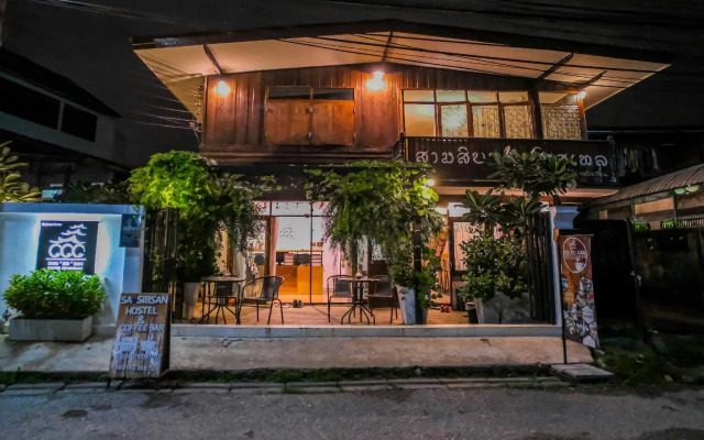Samsibsan Hostel