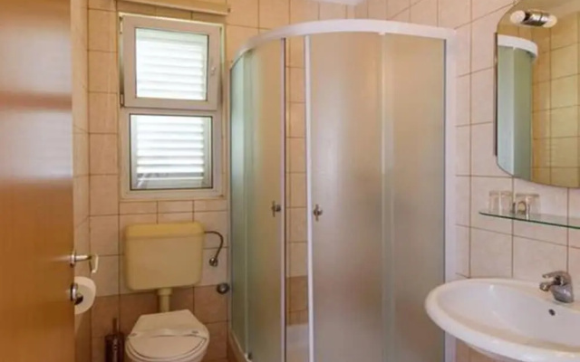 Alluring Apartment in Sukošan near Sea