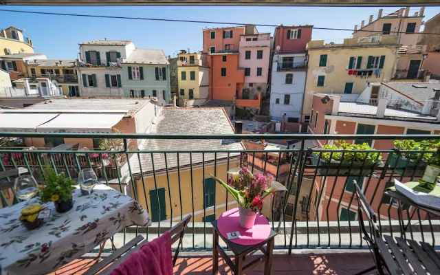 Recanissu Apartment with Balcony & AC