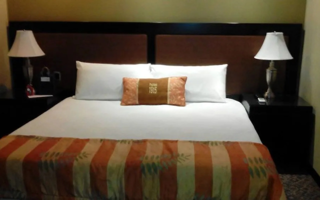 1915 Inn & Suites