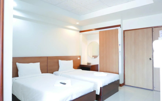 Century Grand Hotel