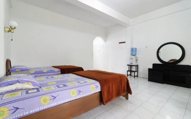 Sibayak Multinational Rest House