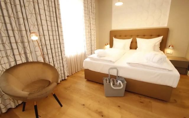 Amelie N°1 Hotel & Appartements