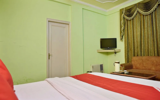 OYO 10752 Hotel Sitara International