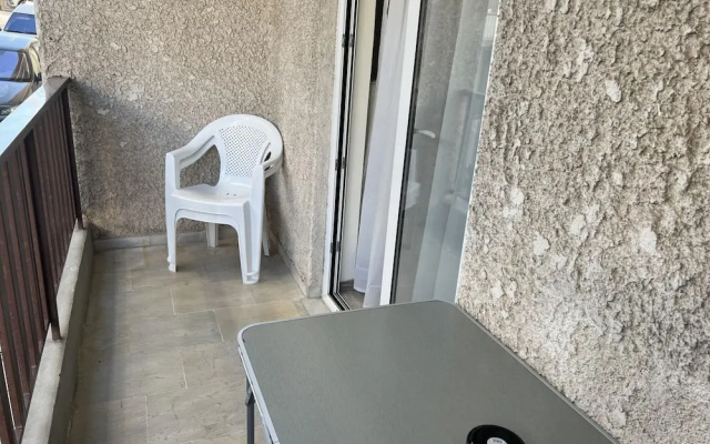 Retro at Pagrati in Athens