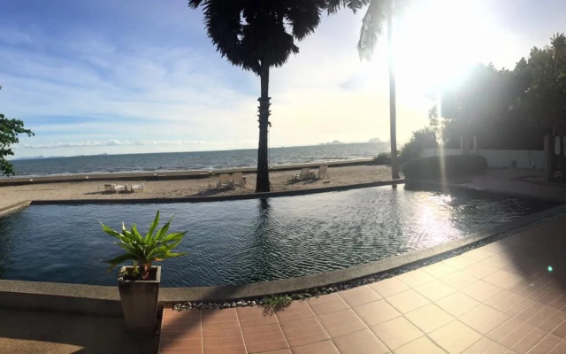The Beach Boutique Resort