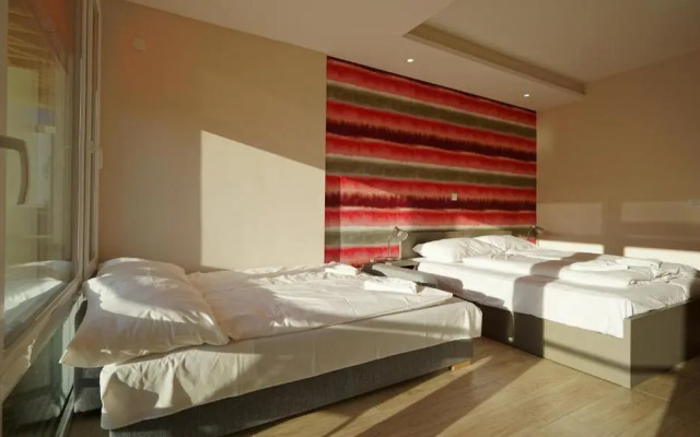 Colors Holiday Hotel