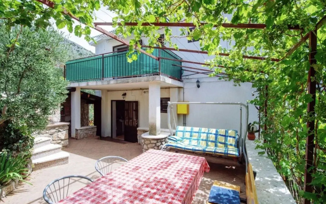 Relax & Explore in Dalmatia