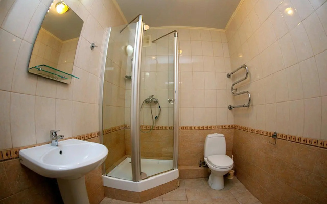 Apart-otel' Otke