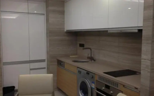 Erjiana Apartment Hotel