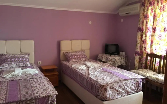 Daniel Guest House