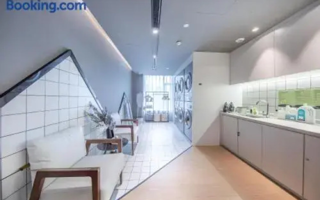 Atour Hotel (Yuci impression city)