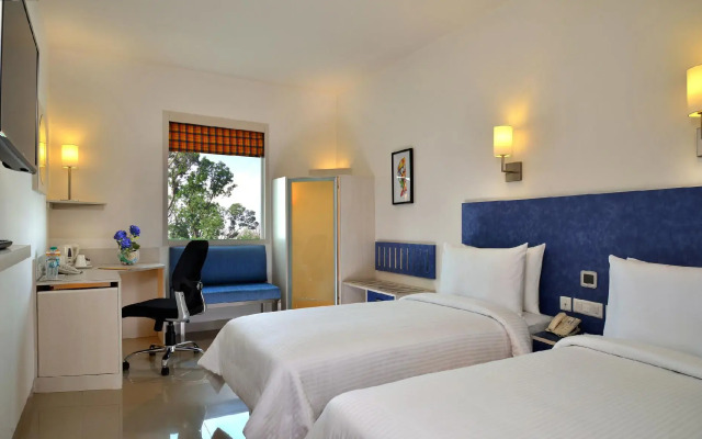 Red Fox by Lemon Tree Hotels, Bhiwadi