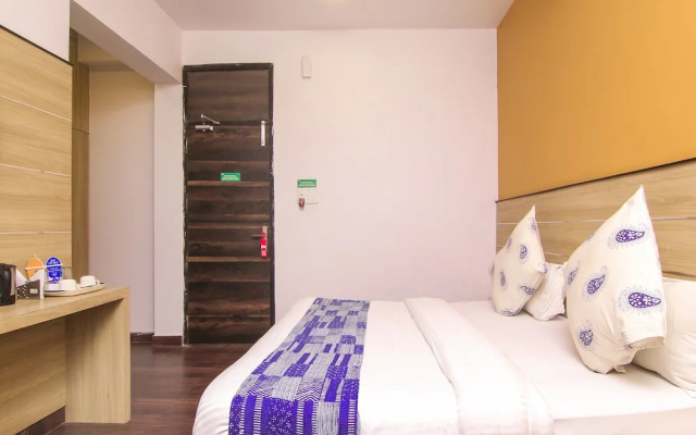 OYO 7018 IVY Boutique Stays