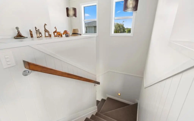 Relax on Rainbow - Taupo Holiday Home