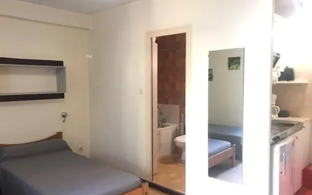 Studios Loc Ag2 (Adults Only)