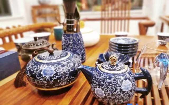 Xingyi Yinfeng Inn