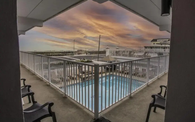 Alante Oceanfront Motel