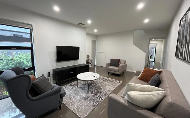 Tasha's Apartment on Masterdale