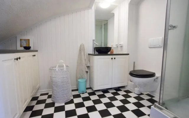 Apartment N24B