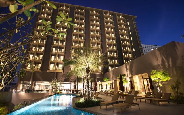 Отель Mercure Pattaya Ocean Resort вид на фасад
