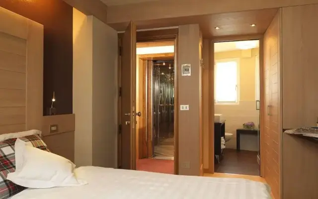 Albergo Miralago