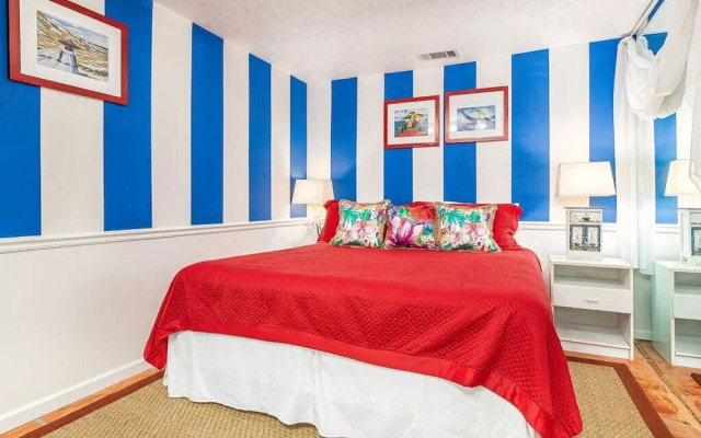 Tybreeza A by Tybee Vacation Rentals
