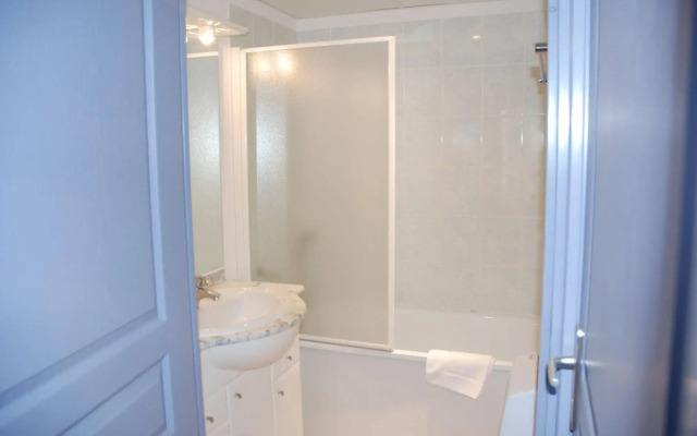 Uzes Appart Hotel