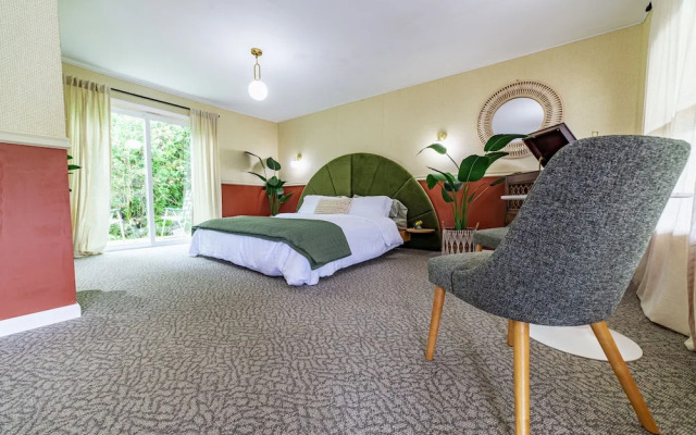 The Springs Motel