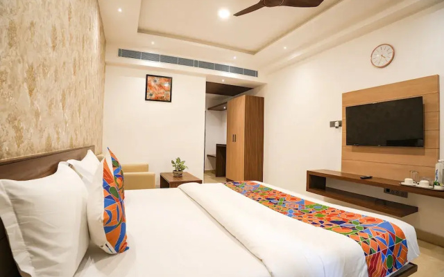FabHotel 7 Hills