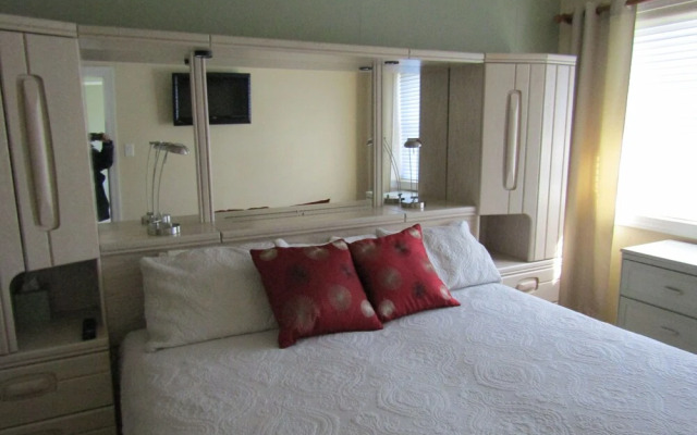 Sugar Top 2004 2 Bedroom Condo by Redawning