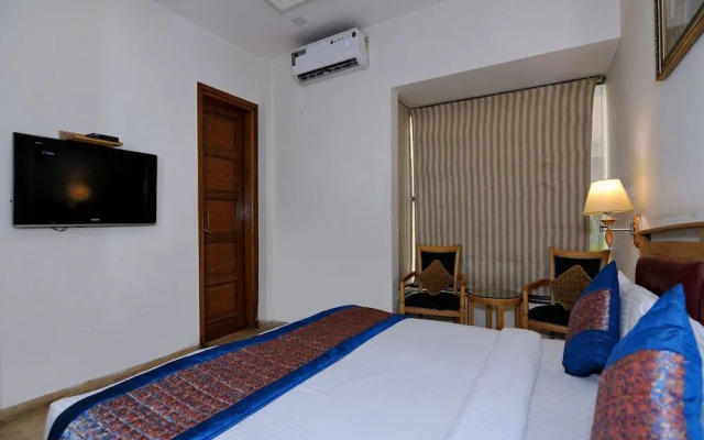 Sam Hotel