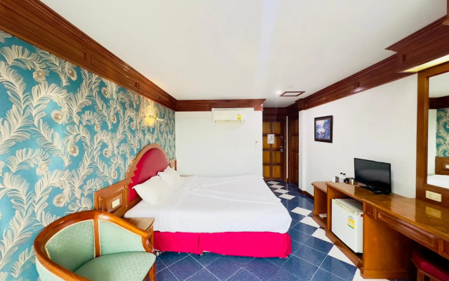 Lime Hotel