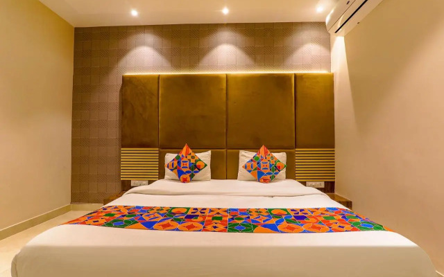 FabHotel Maya Crystal