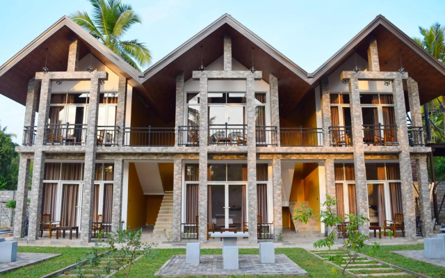Monarch Residence
