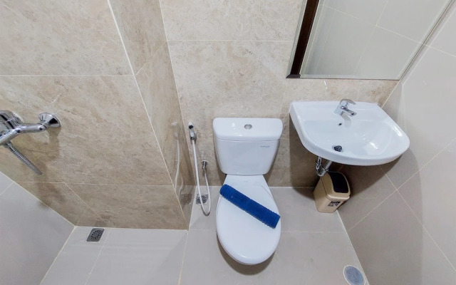Nice And Modern Studio At Transpark Bintaro Apartment