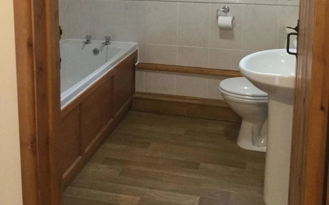 Nutwood Lodges