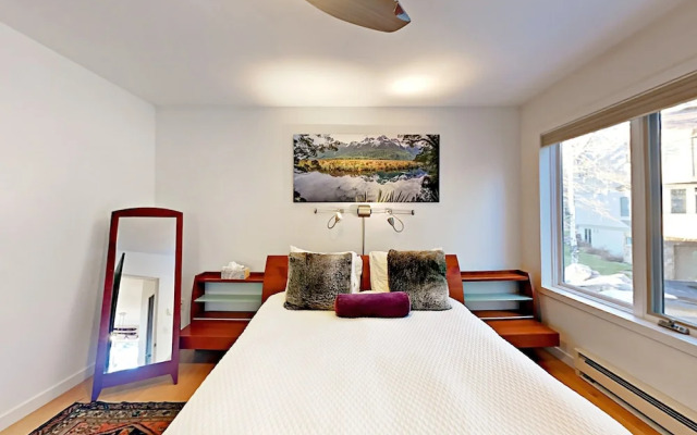 Modern & Mountain-View Vail Condo by RedAwning