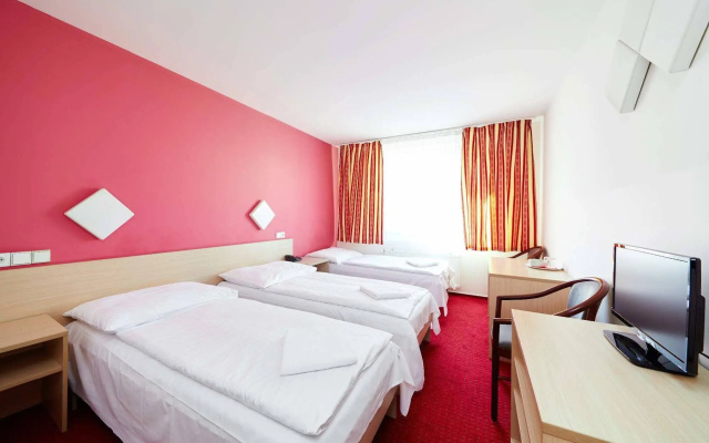 Hotel Mars