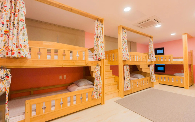 Sokcho White Station Guesthouse