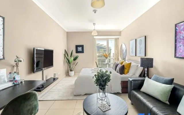 Silkhaus | Goldcrest Executive