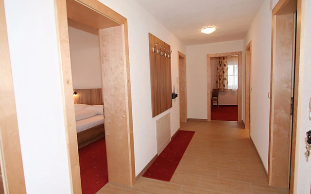 Apartment Pfeifer Pians 40854