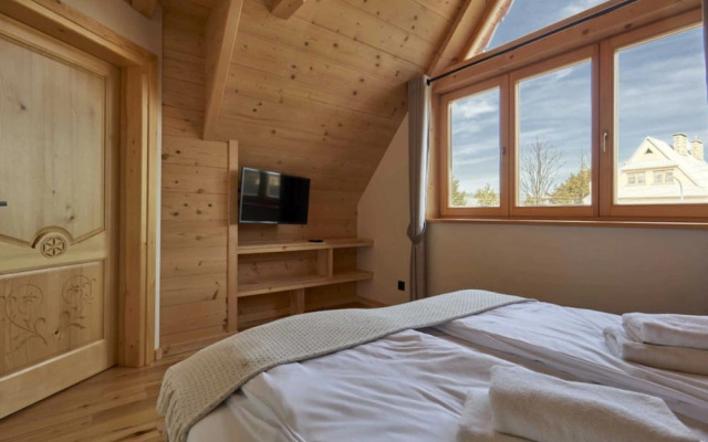Comfortable Holiday Villa With Mountain Views