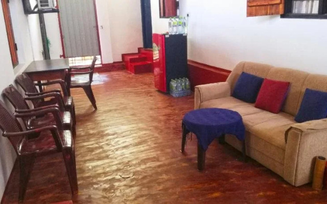 20 House Arugam