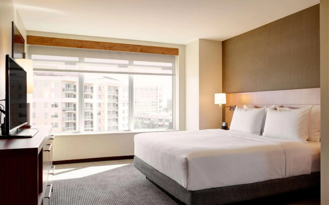 Hyatt Place Arlington/Courthouse Plaza